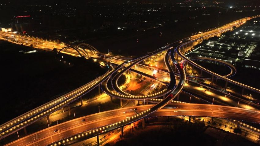 EMC模式成功樣板,三思,27000+套燈具,助力徐州城市,道路照明,全面節(jié)能升級